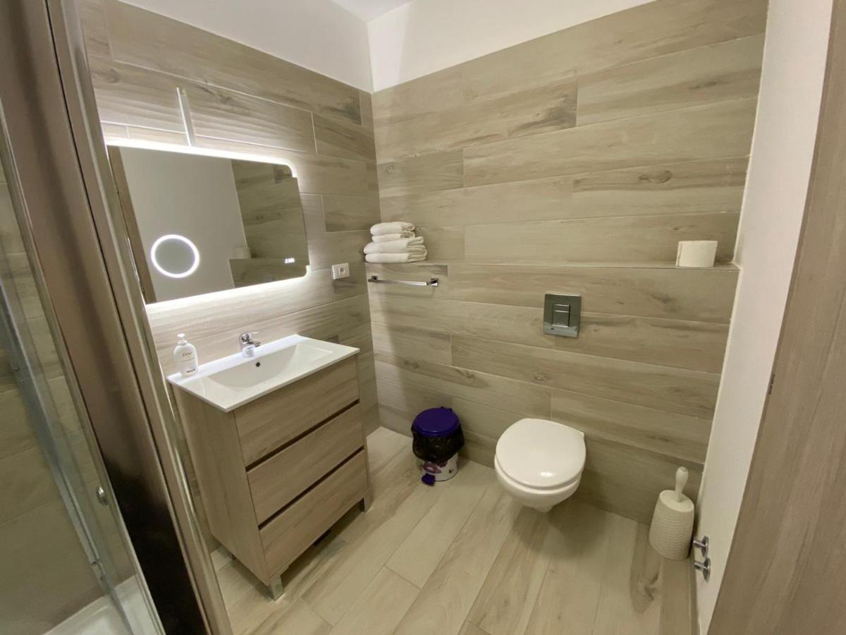 Marina Surf Hotel Năvodari Екстериор снимка