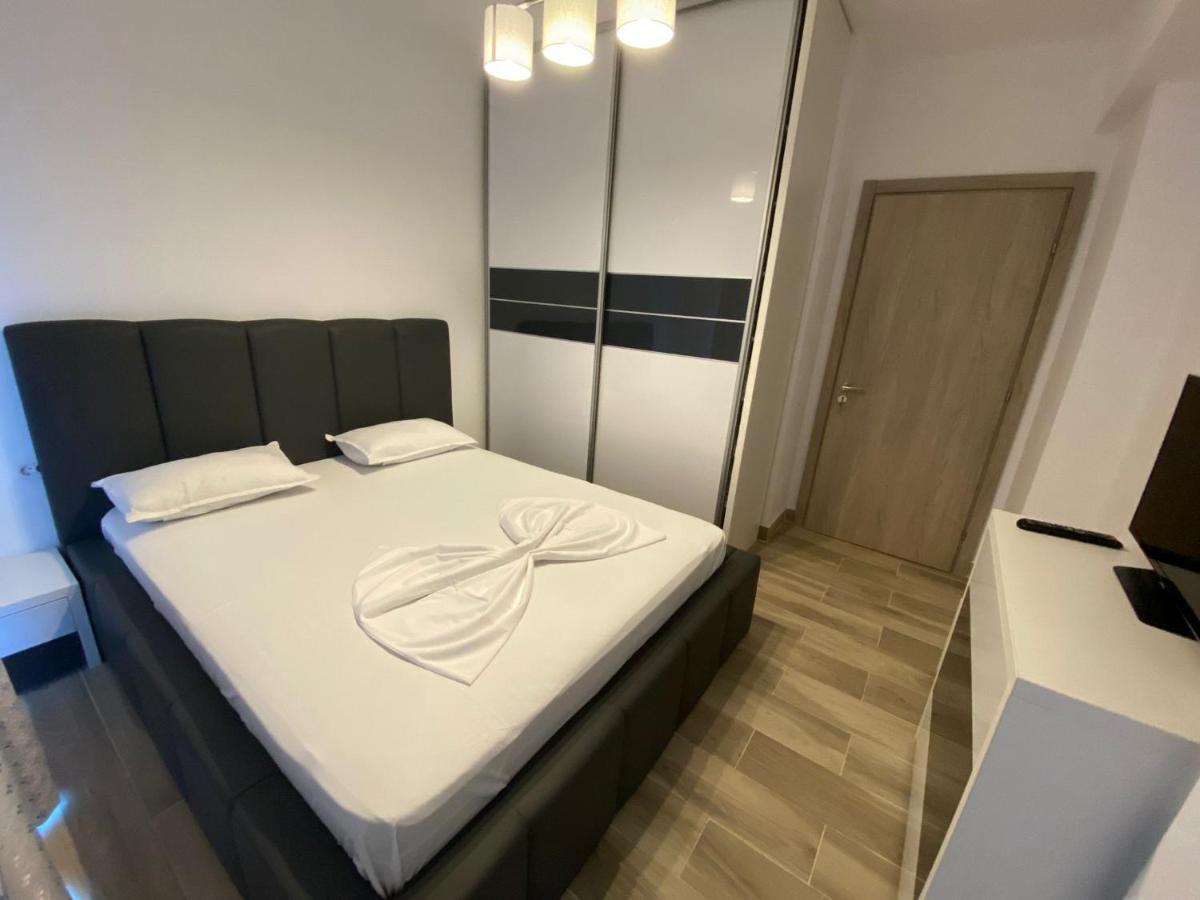 Marina Surf Hotel Năvodari Екстериор снимка
