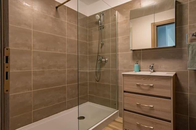 Marina Surf Hotel Năvodari Екстериор снимка