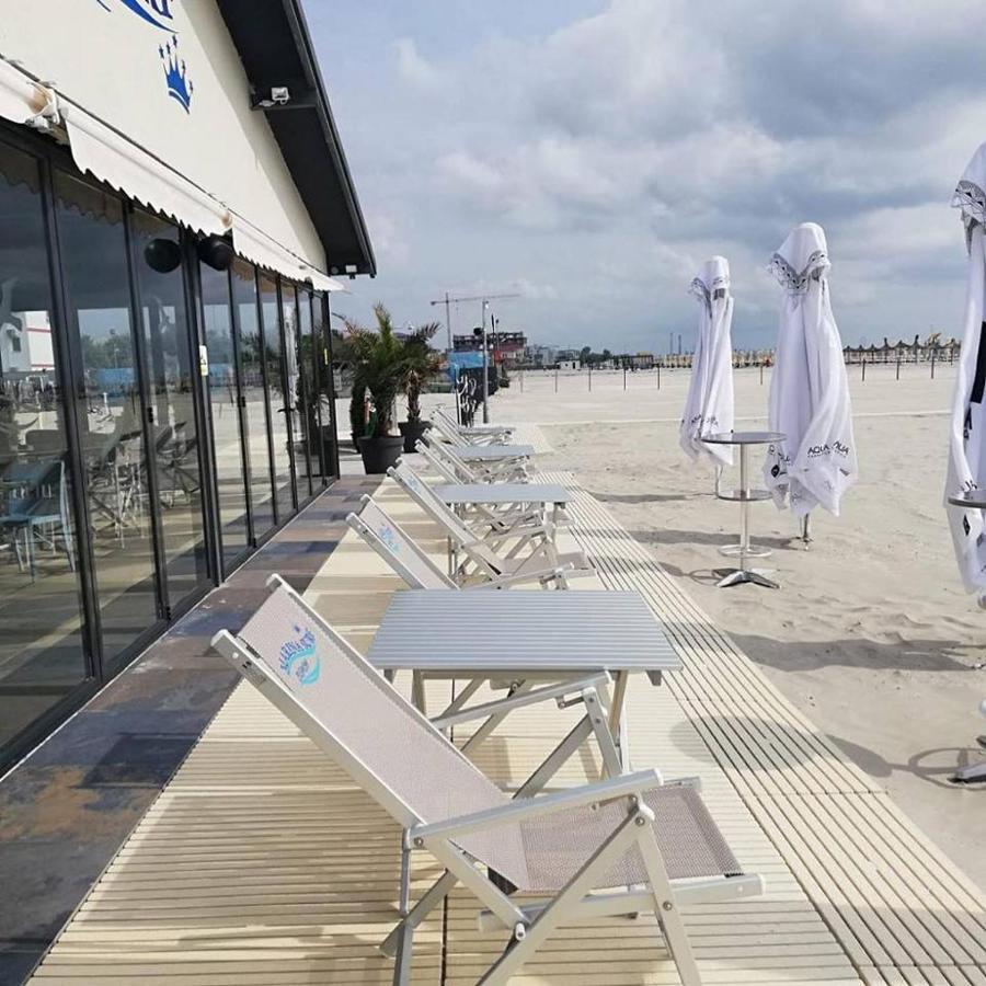 Marina Surf Hotel Năvodari Екстериор снимка